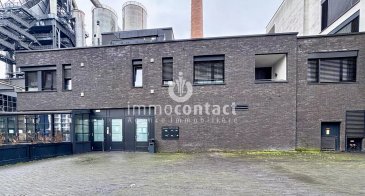 Photos sur demande.

Charmant studio non meublé d’environ 30 m² avec terrasse, idéalement situé en plein centre de Belval, à proximité immédiate du centre commercial Belval Plaza, de l’Université du Luxembourg et des transports en commun.

Dans une petite copropriété de 5 unités, le bien se compose comme suit :

- Hall d'entrée 
- Pièce principale avec accès directe à la terrasse
- Cuisine équipée ouverte
- Salle de bain avec douche, toilettes et fenêtre

Possibilité de louer une place de parking au sous-sol.

À savoir :

- Disponibilité immédiate
- Raccordement machine à laver dans la salle de bain
- Contrat de bail de 1 an renouvelable
- 2 mois de caution
- 150€ de charges mensuelles (provision)

Pour toutes informations ou pour organiser une visite contactez-moi au +352 621 758 643

 ---------- 
Charming unfurnished studio apartment of approximately 30 m² with terrace, ideally located in the centre of Belval, close to the Belval Plaza shopping centre, the University of Luxembourg and public transport.

In a small co-ownership of 5 units, the property is composed as follows:

- Entrance hall
- Main room with direct access to the terrace
- Open-plan fitted kitchen
- Bathroom with shower, toilet and window

Possibility to rent a parking space in the basement.

Please note:

- Available immediately
- Washing machine connection in the bathroom
- 1-year renewable lease agreement
- 2 months' deposit
- €150 monthly charges (provision)

For further information or to arrange a viewing, please contact me on +352 621 758 643.
