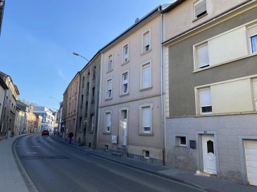 Immo Losch vous propose un bel appartement à vendre, situé dans le quartier résidentiel de Neudorf, à Esch-sur-Alzette.

Description de l'appartement :
•	Superficie : 68 m²
•	Étage : 2e étage (sans ascenseur)
•	Hall d'entrée spacieux
•	Living avec accès à une terrasse
•	Cuisine équipée
•	2 chambres à coucher
•	Salle de douche moderne
•	Cave pour rangement supplémentaire

Un parking public est à proximité pour plus de confort.
 
À propos du quartier Neudorf à Esch-sur-Alzette :
Le quartier Neudorf à Esch-sur-Alzette est un secteur calme et résidentiel, apprécié pour sa proximité avec le centre-ville et ses espaces verts. La ville d'Esch est connue pour son dynamisme économique, avec ses commerces, ses restaurants et ses nombreuses écoles. C’est également un pôle important de culture et de divertissement, notamment avec Belval, un quartier adjacent qui regroupe des centres commerciaux, des universités, et des lieux de loisirs. Le quartier Neudorf offre une bonne connectivité aux transports en commun, facilitant ainsi les déplacements vers Luxembourg-Ville et les autres communes environnantes.
 
Pour toute information supplémentaire, n'hésitez pas à nous contacter au +352 26532611 ou par e-mail à info@immolosch.lu!

 ---------- 
Immo Losch bietet Ihnen eine schöne Wohnung zum Verkauf an, die sich im Wohnviertel Neudorf in Esch-sur-Alzette befindet.

Beschreibung der Wohnung :
- Fläche: 68 m².
- Stockwerk: 2. Stock (ohne Aufzug)
- Geräumige Eingangshalle
- Wohnzimmer mit Zugang zu einer Terrasse
- Ausgestattete Küche
- 2 Schlafzimmer
- Modernes Duschbad
- Keller für zusätzlichen Stauraum

Ein öffentlicher Parkplatz befindet sich in der Nähe und sorgt für zusätzlichen Komfort.
 
Über das Viertel Neudorf in Esch-sur-Alzette :
Das Viertel Neudorf in Esch-sur-Alzette ist ein ruhiges Wohngebiet, das wegen seiner Nähe zum Stadtzentrum und seinen Grünflächen geschätzt wird. Die Stadt Esch ist für ihre wirtschaftliche Dynamik bekannt, mit ihren Geschäften, Restaurants und zahlreichen Schulen. Sie ist auch ein wichtiges Zentrum für Kultur und Unterhaltung, insbesondere mit Belval, einem angrenzenden Stadtteil, in dem sich Einkaufszentren, Universitäten und Freizeiteinrichtungen befinden. Der Stadtteil Neudorf bietet eine gute Anbindung an den öffentlichen Nahverkehr und erleichtert so die Fahrt nach Luxemburg-Stadt und in die anderen umliegenden Gemeinden.
 
Für weitere Informationen kontaktieren Sie uns bitte unter +352 26532611 oder per E-Mail an info@immolosch.lu!

 ---------- 
Immo Losch offers you a beautiful apartment for sale, located in the residential district of Neudorf, in Esch-sur-Alzette.

Description of the apartment:
- Surface area: 68 m²
- Floor : 2nd floor (no elevator)
- Spacious entrance hall
- Living room with access to terrace
- Fully equipped kitchen
- 2 bedrooms
- Modern shower room
- Cellar for additional storage

Public parking nearby for added convenience.
 
About the Neudorf district in Esch-sur-Alzette:
The Neudorf district in Esch-sur-Alzette is a quiet, residential area, appreciated for its proximity to the city center and its green spaces. The town of Esch is known for its dynamic economy, with shops, restaurants and numerous schools. It's also a major cultural and entertainment hub, with Belval, an adjacent district, boasting shopping centers, universities and leisure facilities. The Neudorf district is well connected to public transport, making it easy to travel to Luxembourg City and other surrounding communes.
 
For further information, please do not hesitate to contact us on +352 26532611 or by e-mail at info@immolosch.lu!