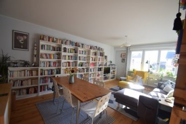 En Exclusivité, ImmoHouse vous propose ce superbe appartement 1 chambre situé à Walferdange.

Au 1er étage d'une résidence soignée ce magnifique appartement très lumineux de 75m² se compose de :

-Un agréable hall d'entrée
-Un grand salon/salle à manger très lumineux avec accès balcon
-Une cuisine équipée fermée(possibilité de faire une 2ème chambre)
-Une grande chambre à coucher
-Une salle de douche avec buanderie 
-Un wc séparé
-Un placard intégré
-Un joli balcon

A cela s'ajoutent:
-Un garage fermé
-Une grande cave

Appartement coup de cœur.....

Un magnifique objet à découvrir ...

Infos et visites sur rdv