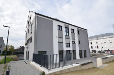 En Exclusivité, ImmoHouse vous propose ce charmant appartement 2 chambres de CONSTRUCTION 2023 classe A-A idéalement situé à Berdorf.

Au troisième d'une résidence soignée avec commodités à proximité immédiate ce bel appartement de 85,35m² se compose de:

-Un agréable hall d'entrée 
-Un grand salon/salle à manger très lumineux 
-Une cuisine équipée ouverte sur la pièce de vie
-Deux chambres à coucher
-Une salle de douche avec wc

A cela s'ajoutent:
-Un emplacement intérieur privatif
-Une buanderie

Appartement coup de coeur....

Infos et visites sur demandes
