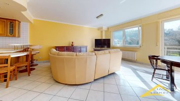 Votre futur chez-vous avec IMMOLORENA, l’agence partenaire de la CHAMBRE IMMOBILIÈRE DU LUXEMBOURG !

Découvrez cet appartement lumineux situé au 2ème étage avec ascenseur d'un immeuble construit en 2000.

Description intérieure :

- Hall d'entrée : 10,19 m², accueillant et spacieux.
- Double living : 41.99 m², idéal pour des moments de détente et de convivialité, avec accès à un balcon plein sud, parfait pour profiter des beaux jours.
- Cuisine ouverte : 5.00 m², intégrée au double living pour un espace de vie fluide et agréable.
- WC séparé : 1.41 m² pour plus de commodité.
- Chambre : 13.41 m², un havre de paix pour un sommeil réparateur.
- Salle de bain : 3.92 m², équipée d'une douche moderne pour un maximum de confort.
- Cave privative : 4.26 m², offrant un espace de stockage supplémentaire.

Caractéristiques de l’appartement :

- Petite résidence de 9 unités ;
- A proximité des écoles, pharmacie, transports en commun et commerces.
- Climatisation pour un confort optimal tout au long de l'année.

À VOIR ABSOLUMENT !!!

Pour plus d’informations ou pour planifier une visite, n’hésitez pas à contacter : 
Joanna RICKAL : 621 36 56 40 
Vitor Pires : 691 761 110 

L’agence ImmoLorena est à votre disposition pour toutes vos recherches et vos transactions de locations et ventes au Luxembourg, en France et en Belgique.