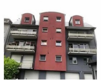 MAISON POUR VOUS vous propose un emplacement extérieur privatif situé à Tetange. 

Prix de vente : 28.000€

L'emplacement numéro 5, se situe derrière la résidence. 

Les frais d'agence sont à charge des vendeurs. 

Nous restons disponibles pour toute information et visite.