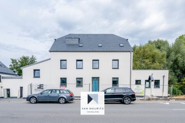 Bel appartement duplex NEUF de ± 169 m² au 1er étage avec ascenseur privatif à vendre au 173, route de Trèves à Niederanven.

Le Duplex, comprend au rez-de-chaussée, une 1ère entrée avec un ascenseur privé de ± 2 m² (qui dessert tous les étages), après quelques marches se trouve sur le côté gauche (à mi-chemin du 1er étage) un bureau ± 14 m².

Le 1er étage, comprend un hall d'entrée de ± 9 m², un salon/séjour/cuisine très lumineux ± 46 m², donnant accès une porte fenêtre à un balcon ± 36 m² (accessible depuis la chambre parentale également), un wc séparé ± 3 m², un palier ± 1 m², une suite parentale comprenant une chambre ± 14 m², un dressing ± 3 m², une salle de douche ± 5 m² (avec connections WC et lavabo)..

Le 2ème étage, se compose d’un couloir ± 5 m² avec un palier ± 2 m², de 3 chambres ± 9, 12, et 26 m², la plus grande d’entre elles possède une salle de douche privative ± 5 m² avec raccordements pour les lavabos et wc, et une salle de douche supplémentaire ± 5 m².

Les installations techniques sont prévues, mais à terminer par l'acquéreur.

Emplacement de parking devant l'immeuble, débarras avec raccordements buanderie inclus dans l'appartement.

Détails complémentaires :
- L'appartement est vendu en état, si les acquéreurs désirent que le promoteur termine les travaux avant la remise définitive, compter un supplément de 200.000€.
- Village résidentiel très nature, calme tout en restant proche de Luxembourg-ville;
- Niederanven est une commune dynamique et disposant de toutes les commodités

Notre équipe reste à votre disposition pour toutes demandes complémentaires.

Agent Responsable :
Nora Avdic
Tel.  352 691 136 875
email. nora@vanmaurits.lu