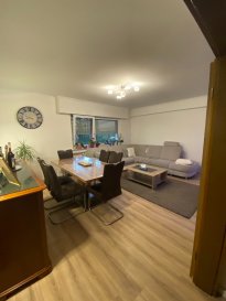 Fis Immobilière a l'honneur de vous présenter un appartement à Bettange-sur-mess, d'une surface de 86,78m2

L'appartement consiste de:

- Halle d'entrée
- Living/salle à manger avec accès vers le balcon
- 2 chambres à coucher
- Salle de bains avec douche
- Wc Séparé
- Débarras
- Buanderie

Disponible à partir du 15 Décembre 2020 

Charge 300€

Pour tout renseignement veuillez nous contacter au +352 621 278 925.