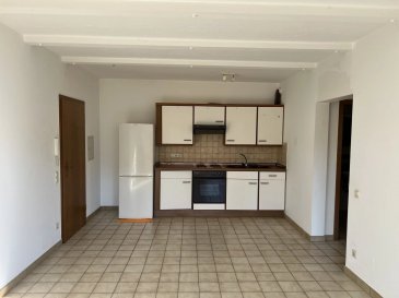 FR - Découvrez cet appartement de 52 m² offrant un agencement fonctionnel et des espaces optimisés. Il se compose d'un lumineux living avec cuisine ouverte, d'une chambre séparée pour votre intimité, et d'une salle douche avec toilettes. Un débarras pratique est situé directement dans l'appartement, facilitant le rangement.



Un atout majeur de ce bien est son garage séparé en rez-de-chaussée, offrant une solution de stationnement sécurisée et pratique inclus. L'appartement est en bon état général, nécessitant uniquement un rafraîchissement pour révéler tout son potentiel et le personnaliser à votre goût.



Situé dans un secteur recherché, cet appartement représente une opportunité exceptionnelle pour les investisseurs ou les primo-accédants. 



N'attendez pas pour le visiter !



>>>> Contactez-nous au +352 691 216 830 ou par mail smarrocco@newkeys.lu pour plus d'informations et/ou une éventuelle visite.





Les prix s'entendent frais d'agence inclus dans le prix et payable par le vendeur.

Nous recherchons en permanence pour la vente et pour la location, des appartements, maisons,

terrains à bâtir pour notre clientèle déjà existante.

N'hésitez pas à nous contacter si vous avez un bien pour la vente ou la location.

Estimation gratuite.



**** Découvrez tous nos autres biens sur notre site **** www.newkeys.lu****

 ---------- 
Discover this 52 sqm apartment offering a functional layout and optimized spaces. It comprises a bright living room with an open-plan kitchen, a separate bedroom for your privacy, and a shower room with toilet. A practical storage room is located directly within the apartment, making organization easy.



A major asset of this property is its separate ground-floor garage, included and offering a secure and convenient parking solution. The apartment is in good overall condition, requiring only a refresh to reveal its full potential and allow for personalized touches.



Located in a sought-after area, this apartment represents an exceptional opportunity for investors or first-time buyers.



Don't wait to visit!



>>>>> Contact us at +352 691 216 830 or by email at smarrocco@newkeys.lu for more information and/or a viewing.



Agency fees are included in the price and payable by the seller.



We are constantly looking for apartments, houses, and building plots for sale and for rent for our existing clientele.



Do not hesitate to contact us if you have a property for sale or rent. Free valuation.



Discover all our other properties on our website: www.newkeys.lu