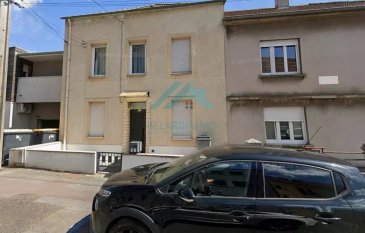 INVESTISSEMENT LOCATIF - A DEUX PAS DE LA GARE

Nous vous proposons une maison actuellement loué en chambre meublé.
La maison est composé comme suit :

Au sous sol :
-Une cuisine avec accès jardin, une buanderie, une salle de bains, un WC, une salle de sport ainsi qu'un local technique

Au rez de chaussée : 
-Une cuisine, un salon, une salle à manger en espaces communs, deux chambres privatives ainsi qu'un bureau

Au 1è étage :
-4 chambres privatives ainsi qu'une salle de douche avec WC

Au 2è étage : 
-2 chambres et une autre pièce trop petite pour être loué.

Les loyers vont de 550€ à 650€ par chambre hors charges
Les charges sont de 115€/chambre.

Actuellement 7 chambres sont loués pour un total de 4 095€/mois.
Possibilité de louer le bureau et la 8è chambre, soit un total de 5250€/mois. 

Soit une rentabilité brute de 11.07%.

Pour plus d'informations, veuillez contacter Emma KLAM au +352 661 880 526 ou par mail a ekbelardimmo@gmail.com

 ---------- 
MIETINVESTITION

Wir bieten Ihnen ein Mietshaus an, das derzeit als möbliertes Zimmer vermietet wird.
Das Haus setzt sich wie folgt zusammen:

Im Kellergeschoss:
-Eine Küche mit Zugang zum Garten, eine Waschküche, ein Badezimmer, ein WC, ein Sportraum sowie ein Technikraum.

Im Erdgeschoss:
-Eine Küche, ein Wohnzimmer, ein Esszimmer in Gemeinschaftsbereichen, zwei private Schlafzimmer sowie ein Büro.

Im ersten Stock:
-4 private Schlafzimmer sowie ein Duschraum mit WC

Im 2. Stock:
-2 Schlafzimmer und ein weiterer Raum, der zu klein ist, um vermietet zu werden.

Die Mieten reichen von 550€ bis 650€ pro Zimmer ohne Nebenkosten.
Die Nebenkosten betragen 115€/Zimmer.

Derzeit sind 7 Zimmer für insgesamt 4.095€/Monat vermietet.
Es besteht die Möglichkeit, das Büro und das 8. Zimmer zu mieten, was insgesamt 5250€/Monat kostet.

Dies entspricht einer Brutto-Rentabilität von 11,07%.

Für weitere Informationen kontaktieren Sie bitte Emma KLAM unter +352 661 880 526 oder per E-Mail an ekbelardimmo@gmail.com.