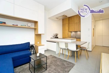 NEW KEYS vous propose en exclusivité ce superbe appartement haut de gamme d’une surface habitable de +/−44 m2, idéalement situé au 6ème étage de la prestigieuse résidence Infinity Living à Luxembourg-Kirchberg.

L’appartement se compose comme suit :

* Hall d’entrée avec placard encastré sur mesure
* Salle d’eau avec douche à l’italienne, vasque, WC, espace buanderie et sèche-serviette
* Espace dressing
* Chambre à coucher avec accès direct à une loggia équipée d’un store électrique
* Cuisine équipée ouverte sur le séjour, avec accès à la loggia

Annexes et équipements :

* Emplacement intérieur (XL) privatif
* Cave privative
* Chauffage au sol
* Triple vitrage
* Stores électriques
* VMC double flux

Informations pratiques :

* Surface habitable : +/−44 m²
* Étage : 6ème avec ascenseur
* Charges de copropriété :+/−280 €/mois
* Syndic professionnel : Agigest
* Classe énergétique : A/B

Points forts :

* Agencement optimal et finitions haut de gamme
* Luminosité et espace extérieur (loggia)
* Grand emplacement intérieur
* Résidence de prestige avec concierge

Localisation d’exception au cœur du Kirchberg : tram, commerces, institutions européennes à proximité.

Pour plus de renseignements ou pour organiser une visite, contactez-nous au +352 661 434 100 ou par e-mail à kdif@newkeys.lu
