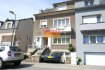 Maison Vente 4 chambres à Pétange - 1 € VENDU!Belle maison libre des 3 côtés avec jardin située sur un terrain 3a 58ca dans la rue Belair à Pétange.La maison dispose de :Sous-sol : cave, buanderie, chaufferie et grand garage avec accès au jardin.Rez-de-chaussée : Hall d'entrée, grand living/salle à manger, cuisine équipée séparée et 1 WC séparée.Etage 1 : Palier, 3 chambres à coucher et 1 salle de douche avec WC .Etage 2 : Palier, 1 chambre à coucher, un débarras et accès au Grenier.Sous-toit : Grenier.Travaux de rénovations à prévoir.La rue Belair est une rue calme, à proximité du club de tennis, des écoles ainsi que du centre de Pétange.