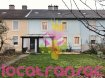 Maison Vente 3 chambres à Rosselange - 99 900 € CE BIEN S'EST VENDU EN 1 SEMAINE !
Vous souhaitez vendre votre bien, n'attendez plus contactez-nous au 03.87.40.55.55
- - - - - -
Dans une impasse, au calme, maison mitoyenne de type F4 de 101m² habitables avec jardin clos de 2.41 ares et garage fermé.