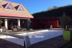 Maison Vente 3 chambres à Pfastatt - 551 000 € PFASTATT, proche centre ville, trés belle maison d'architecte de 1991 rénovée en 2010 avec prestations luxueuses comprenant salon séjour de 51m2 avec grandes baies vitées en alu laqué avec rupture de pont thermique, donnant sur la terrasse et la piscine. Un bureau, une chambre et une salle de bains au RDC. Etage, grande mezzanine, un salon , une suite parentale avec dressing et salle de bains.
Nombreux aménagements, sous-sol complet avec salle de jeux, parquet massif, chauffage au gaz, l'ensemble sur un terrain de 9.15 ares.
Prix: 530.000 € dont 4% d'honoraires d'agence.