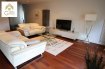 Appartement Vente 3 chambres à Bascharage - 649 000 € Magnifique appartement de +/- 146 m² avec terrasse et jardin.Celui-ci se compose comme suit:* Hall d'entrée avec placard encastré,* Spacieux living, * Cuisine équipée avec accès à une terrasse de +/- 41 m² et un jardin arboré,* Débarras avec accès pour machine,* Toilette séparé,* Grand hall de nuit,* Suite parentale de +/- 18.38 m² avec salle de bain baignoire et douche de 11.75 m²,* 2 chambres à coucher de 11.59 m² et 156.56 m²,* Salle de douche,* Cave,* Buanderie commune,* Local vélo,* 2 emplacements intérieurs.Pour plus de renseignements ou une visite (visites également possibles le samedi sur rdv), veuillez contacter le 28.66.39.1.Ref agence :72302