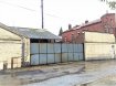 Immeuble de rapport Vente à Tourcoing - 345 000 € Tg Fresnoy Grande maison+Hangar. Énorme potentiel pour cette grande maison à restaurer complètement avec son vaste Hangar et dépendances annexés. idéal entrepreneur, artisan ou investisseur. Bon retour locatif car 3 antennes relais et possibilité 3 appartements dans la maison.