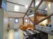 Appartement Vente 2 chambres à Aumetz - 219 900 € Appartement Aumetz 4 pièce(s) 86 m2. Au sein d'une maison de maître parfaitement entretenue composée de 3 appartements,Au 2ème et dernier étage,Lumineux duplex de 86 m² habitables et de 106m² au sol offrant:-Hall d'entrée, cuisine équipée (valeur 11 000€) ouvrant sur salon séjour de 45 m² avec plafond cathédrale de 4,80m, 1 grande chambre de 14m², 1 célier buanderie de 5m², salle de bains avec douche et baignoire de 10m²-En mezzanine : 1 chambre avec coin bureau.Chauffage gaz individuel, système électrique au normes, triple vitrage, velux pvc avec volet roulant électrique.Parking facileCharge de copro de 275€ par an.Mr Antonoff: 06-52-83-85-07Copropriété de 6 lots (Pas de procédure en cours).Charges annuelles : 275.00 euros.