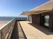 Penthouse Vente 1 chambre à Ostende - 565 000 € Magnifique penthouse sur la côte Belge à Ostende.
Situé au dernier étage d'un immeuble à côté de l'Hôtel Andromeda, à 10 mètres de la Promenade Albert 1er, et à 50 mètres du Casino.
Ce penthouse, aux finitions haut de gamme, comprend une chambre à coucher très spacieuse, et bénéficie d'une vue imprenable sur la mer et le littoral depuis sa grande terrasse orientée plein sud disposant d'une nouvelle marquise de 12 mètres de long.
Chauffage au sol, que l'on peut activer via la domotique par téléphone portable.
Possibilité d'acquérir un garage.
Un garage est disponible à la location au 1er sous-sol.
Facilité de parking aux alentours.
Pour tout renseignement complémentaire, vous pouvez contacter Manuela au 00352 621 188 324.