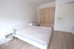 LUXEMBOURG- Bonnevoie, 39, rue Anatole France, chambre meublée numéro B2, de 15 m2 habitable, située au rez-de-chaussée et comprenant : lit double, placard, bureau, chaise,. Dans les partie communes : WC séparé, salle de douche, cuisine équipée, buanderie avec lave-linge et sèche-linge, grande cave commune. Libre le premier septembre 2026. Bail d'un an minimum.

Prix : 1000 euros + 150 euros de charges (compris dans les charges : chauffage, eau, électricité, internet, assurance et nettoyage des parties communes). Jardin commun. 

Caution : deux mois de loyer, frais d'agence : un mois de loyer + TVA, 50% à charge du locataire, 50% à charge du bailleur. 

Contact et visites : Rosalba MAITRE, téléphone : 691 550 189 et Arianna GHITTINO, téléphone : 691 205 573, email : arianna@parkagence.lu