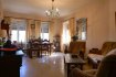 Appartement Vente 3 chambres à Esch-sur-Alzette - 299 000 € Bel appartement avec 3 chambres à coucher situé au 1ér étage d’un immeuble à 4 unités.
L’appartement dispose de :
Hall d’entrée, grand living/salle à manger, cuisine équipée avec accès au balcon, 3 chambres à coucher, salle de bains + WC, balcon et cave.
L’appartement est très bien agencé et dispose de belles pièces.
A voir