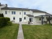 Maison Vente 4 chambres à Roussy-le-Village - 630 000 € DODENOM. Proche frontière Luxembourg, ancien corps de ferme rénové comprenant cuisine intégrée salon salle à manger 4 chambres dont une suite parentale (dressing, salle d'eau) salle de bain mezzanine véranda bibliothèque garage pour 4 véhicules buanderie caves. Le tout sur 17 ares 26 exposés plein sud.