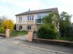 Maison individuelle Vente 3 chambres à Florange - 201 000 € FLORANGE, AGREABLE PAVILLON F6 INDIVIDUEL SUR 5.54 ARES, COMPRENANT 1 HALL D'ENTREE CARRELE, 1 SALON-SEJOUR ACCES BALCON, 1 CUISINE MEUBLEE, 3 CHAMBRES, 1 SALLE DE BAIN, 1 WC SEPARE, 1 BUREAU, SOUS-SOL COMPLET AVEC GARAGE 2 VLTS, CUISINE D'ETE, CHAUFFERIE, CAVE + 1 GARAGE EXTERIEUR. CHAUFFAGE GAZ.
Ref agence :6432