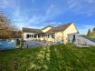 Maison Vente 5 chambres à Kédange-sur-Canner - 375 000 € Maison Individuelle secteur Kédange. Se composant au Rez de Chaussée, d'une entrée, d'un salon-séjour ouvert sur une cuisine aménagée, équipée et donnant sur terrasse d'environ 60 m2, un cellier, trois chambres avec grands placards, une chambre avec dressing, une salle de bains, une salle de douches avec wc, 1 wc séparé, à l'étage ; une pièce détente de plus de 30 m2, sous-sol complet avec garage double et en supplément, un deuxième garage double communiquant, jardin.