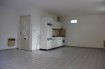 Appartement Vente à Strasbourg - 125 000 € Neudorf - belle situation au calme, coté cour intérieur d'un l'immeuble, proche des écoles, transports et commerces.Grand et lumineux F1 de 41,07m2 composé d'une pièce principale avec cuisine ouverte une grande baie vitrée donne accès a une terrasse de 8m2, une salle de bain avec baignoire.