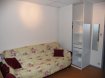 Appartement Location 1 chambre à Brunstatt - 295 € c.c. Dans une Résidence Etudiante, face au Campus Universitaire Illberg, nous vous proposons ce Studio Meublé au rez de chaussée de 14m² comprenant :
- 1 Pièce Principale avec Placard, Lit, Bureau,
- 1 Coin Cuisine avec Frigo, Plaques de Cuisson,
- 1 Salle d'Eau avec douche, lavabo et WC.
Le Chauffage et l'Eau chaude sont individuels électrique.
Cette Résidence comprend également une nouvelle Laverie.