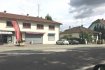 Fonds de Commerce Location à Illzach - 750 € ILLZACH Modenheim : local commercial de 74m² au RDC avec belles vitrines situation sur un axe passant générant une belle visibilité,chauffage ind gaz
2 caves
facilité de stationnement
Locaux libre