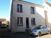 Maison Vente 3 chambres à Saint-Vincent-du-Lorouër - 86 800 € Maison de bourg. St Vincent du Laurouer, centre bourg, maison de quatre pièces avec beaux volumes offrant aux rez de chaussée une chambres, salle de bains et wc, nombreux rangements.Un grenier, une remise, un double garage, jardin de 600 m². Proche commerces et école.*Honoraires inclus charge acquéreur : 8.50% TTC (prix 80000.00 euros hors honoraires).