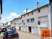 Appartement Vente 1 chambre à Ars-sur-Moselle - 85 000 € Neuf rénové. ARS SUR MOSELLE : coup de coeur pour ce F2 rénové entièrement à neuf de plus de 50 m² dans une petite copropriété au dernier étage avec faibles charges se composant d'une cuisine équipée, un séjour (l'ensemble 30 m²), une chambre (15m²), une sdb et wc ind.Dv pvc, toiture neuve, commun rénové...Mandat N° 1403. Honoraires à la charge du vendeur. Dans une copropriété de 7 lots. Quote-part moyenne du budget prévisionnel 360 €/an. Aucune procédure n'est en cours.
