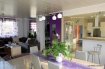 Maison Vente 4 chambres à Gros-Réderching - 149 000 € Maison mitoyenne. Votre agence LE PIED A TERRE 19 rue de l'église à Sarreguemines vous propose une maison de village rénovée récemment, elle vous offre une surface d'environ 160 m2 sur 2 niveaux édifiée sur un agréable terrain d'environ 11 ares,
elle dispose d'une cuisine équipée ouverte sur le salon/séjour ou se trouve une cheminée pour les longues soirées d'hiver, de 4 chambres,
Pour accueillir votre famille ou vos amis, à l'extérieur, un agréable jardin, la terrasse couverte et une cuisine d'été
Une toiture récente, un chauffage par pompe à chaleur,
Si vous aimez le calme, la nature, cette maison peut vous convenir.
Pour plus de renseignement, nous vous invitons à vous diriger vers notre site le pied à terre
Pour programmer une visite, n'hésitez pas à nous contacter.
Mandat N° 1343. Honoraires à la charge du vendeur. Nos honoraires : http://www.le-pied-a-terre.fr/honoraires