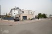 Maison individuelle Vente 3 chambres à Alzingen - 1 850 000 € COUP DE COEUR GARANTI!Alzingen, Commune de Hesperange:Magnifique maison individuelle mais surtout contemporaine implantée sur un terrain de 4,61 ares dans une rue sans issue et privilégiée à vendre.Elle se compose comme suit:Rez-de-chaussée:2 emplacements extérieurs avec un alentours arborés et clôturés.Garage pour 1 voiture, porte sectionnelle électrique, Digicode, et petite buanderie, chaufferie commun.ATTENTION pas de CAVE ni de GRENIER.Hall d'entrée avec porte blindée (9points), système d'alarme en fonctionnement) un vestiaire (2,50 mètres ) sur mesure le tout 13,50 m2 et toilette séparée de 1,40 m2.Porte en verre vers un un espace vie cosy de 82 m2, une cheminée à gaz pour les soir en hiver, une cuisine équipée blanc matt, plan de travail en granit flambé avec Ilot central- cuisson, ouverte vers le salon, accès vers une très belle terrasse de 50 m2 et un jardin de 50 m2. (orientation de la maison de la terrasse du jardin vers la terrasse de la chambre parentale , sud-west).A l'étage:Hall de nuit, 2 chambres à coucher, dont une de 13,75 m2 avec balcon de 4,50 m2 et une de 16,30 m2, une toilette séparée et une salle de bains avec baignoire, vasque avec sous-meuble, et meuble colonne, sèche serviette de 4, 50 m2.Une chambre parentale de 16 m2, accès vers une terrasse de 40 m2, la chambre qui est attenante au dressing de 6,50 m2 et d'une salle de douche à l'Italienne, grande vasque avec sous-meuble, meuble colonne et toilette de 7,20 m2, le tout se séparant des portes coulissantes.Extérieurs:2 emplacements de voitures, terrasses de 50 m2 et une de 15 m2, jardin de 50 m2 avec maison d'abri de 9m2.Le jardin et les alentours de la maison sont clôtures par une palissade en aluminium de 1,50 mètres de hauteur.Nouvelle re-construction de 2014-2015.Façade isolante 16 cm, triple vitrage, volets électriques, porte blindée de sécurité, système d'alarme par téléphone portable, vidéo-parlophone, Digicode, toiture plate en zinc, chaudière à gaz à condensation, chauffage au sol.Pour de plus amples renseignements ou une visite à partir du 15 mars 2022, contactez l'agence immobilière Christine SIMON Tel: 621 77 88 30 ou 265300301 mais de préférence par mail à, info@christinesimon.luNous sommes en permanence à la recherche des biens pour nos clients solvables, donc si vous désirez vendre ou louer appelez l'agence immobilière Christine SIMON.La commission de vente de 3% + TVA est à charge du vendeur.