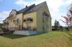 Appartement Vente 2 chambres à Wiltz - 320 000 € Appartement de 84,23 m2 au rez-de-chaussée
hall d'entrée
vestiaire
WC séparé
living-salle à manger avec balcon
cuisine équipée
halle de nuit
2 chambres à coucher avec balcon
salle de bains (baignoire, WC, lavabo, emplacement pour machine à laver et séchoir)
cave de 6,48 m2
emplacement intérieur de 13,63 m2
emplacement extérieur de 12,50 m2
charges mensuelles: 270 €