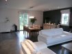Maison individuelle Vente 4 chambres à Réhon - 378 000 € Pavillon individuel T7 sur sous/sol complet construit en 2006 sur une parcelle de 7.16 ares.
RDC : Grand hall d’entrée , Salle d’eau avec douche à l’italienne et WC, Cuisine équipée moderne avec îlot central + coin repas d’environ 20 m² ( accès terrasse de 35 m² et jardin) ouverte sur un séjour-salon de 50 m² (accès terrasse de 35 m² et jardin par une grande baie vitrée, un bureau.
ETAGE : Grand hall de nuit, salle de bains avec douche, baignoire d’angle balnéo, WC suspendus, trois chambres de 16 m² chacune.
Un garage attenant de 50 m². La maison est pourvue d'une alarme et d'un adoucisseur d'eau.
Le chauffage est au gaz, DV avec volets roulants. La déco est moderne et soignée.