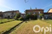 Maison Vente 2 chambres à Crusnes - 118 800 € ORPI Villerupt Immobilier vous présente en exclusivité cette maison T3 avec 2,5a de terrain. Ce bien est vendu en cours de travaux et offre un beau potentiel d'aménagement. Maison mitoyenne composée au rez-de-chaussée d'un salon de 13 m², d'un espace cuisine de 9 m² et d'une salle de bains avec WC. Un escalier ouvert permet l'accès à l'étage, composé de deux chambres de 13 m2 en enfilade. Les combles sont aménageables en une troisième chambre de 20 m² au sol. La cuisine et le salon donnent accès à un agréable jardin plein sud. La maison dispose de double vitrage PVC et volets électriques neufs. Travaux réalisés : électricité, salle de bains avec WC, une partie de la toiture et façade a été refaite à neuf -Travaux à prévoir : Cuisine équipée à poser - Portes - Revêtement du sol du premier étage - Travaux de finitions. La maison est située à Crusnes cité à proximité immédiate des écoles et commerces. A 10 min du Luxembourg. Pour plus de renseignements contactez Filipa au 06 66 31 75 52. Copropriété de 0 lots Charges annuelles : 0 euros. 118800 euros Honoraires à la charge du vendeur.