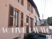 Maison Vente 4 chambres à Fameck - 129 900 € Maison Fameck 6 pièce(s) 178 m2. PETITS PRIX ! GRANDS VOLUMES !
Mieux qu'un appartement ! Vous désirez avoir un bien pas comme les autres, atypique, spacieux et plein de charme, .... cette maison sans jardin est pour vous.
Dans une Impasse sur la commune de Fameck Edange, devenez propriétaire d'une maison Lorraine proposant plus de 178 m² de superficie habitable avec combles aménageables, grande cave, et sans oubliez son garage.
La maison se compose au rez de chaussée de :
- une cuisine indépendante de près de 16m², suivi d'un double salon-séjour offrant près de 34m² de vie agrémentée d'une belle cheminée en pierre avec insert.
- Une pièce de plus de 11m² offrant un espace supplémentaire pour un coin bureau, espace de jeux, .... libre à vous de l'adapter selon vos besoins et envies.
- Une salle de bain avec baignoire, douche, wc et branchement machine à laver.
A l'étage vous trouverez :
- 4 grandes chambres de 12, 14, 16 et 20m²
- Une pièce d'eau avec wc et lavabo, avec possibilité d'y intégrer une cabine de douche.
En complément, les combles peuvent être agencé offrant près de 100m² exploitable
Vous disposez également de 2 grandes caves carrelées pouvant faire office de caves à vins, espace bricolage et de création, ....
Pour plus de confort, le garage est attenant à la maison avec porte motorisée.
DV PVC effet Bois
CHARME DE L'ANCIEN
GRANDE SUPERFICIE
Chaudière gaz
TOITURE (2010)
Des travaux de rénovation sont à prévoir, plafonds 2,20m de hauteur sur une partie des pièces.
Diagnostics réalisés : Absence de Plomb et d'Amiante, pas d'anomalie gaz
Honoraires d'agence inclus à charge vendeur.
N'hésitez plus :
Marie PETITFRERE : 06 95 67 68 76