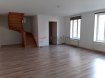Adresse d’exception pour ce superbe appartement de caractère idéalement situé en plein cœur du centre historique de Metz, face à la majestueuse Cathédrale Saint-Étienne.

Offrant un cadre de vie rare et privilégié, ce bien séduira les amateurs de charme et d’authenticité grâce à son emplacement prestigieux, ses beaux volumes et son atmosphère chaleureuse.

L’appartement se compose d’une entrée avec rangements, d’un vaste espace de vie lumineux, ainsi que d’une cuisine entièrement équipée.

À l’étage, vous découvrirez deux belles chambres, dont une avec un grand placard intégré, ainsi qu’une salle de bains.

Chauffage individuel au gaz.
Disponible rapidement !

Loyer mensuel : 970 €
Provisions sur charges : 30 € / mois comprenant : Électricité et entretien des communs, eau froide, taxe d’ordures ménagères, entretien annuel de la chaudière.

Loyer charges comprises 1000 €

Dépot de garantie : 970€

Honoraires de location 943€ (dont 686 € pour la rédaction du bail et 257€ pour l'état des lieux)

Pour toute information complémentaire ou organiser une visite :

BELSIM IMMOBILIER
03 87 16 44 44

Les informations sur les risques auxquels ce bien est exposé sont disponibles sur le site Géorisques : www. georisques. gouv. fr