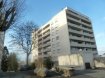 Appartement Vente 2 chambres à Mulhouse - 96 300 € MULHOUSE bas Rebberg situé à la limite de RIEDISHEIM,
Nous vendons 1 appartement de type F4 d'une superficie de 79m² situé en étage supérieur avec VUE IMPRENABLE sur les Vosges depuis son GRAND BALCON PANORAMIQUE
Vous entrez dans un Appartement sécurisé ET comprenant :
1 entrée avec 1 grand pacard ouvert sur le séjour
1 cuisine équipée indépendante
2 chambres (+ 1 placard complet dans la seconde pièce de nuit)
1 Sdbain avec bain
1 WC
au sous-sol 1 CAVE & 1 place de stationnement
Idéalement situé au CALME (à 5 minutes à pieds de la Gare)
Bien sous COMPROMIS de VENTE
Nous consulter pour d'autres biens)
