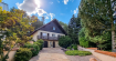 Maison individuelle Location 4 chambres à Ettelbruck - 3 400 € Maison individuelle rénovée à louer à Ettelbruck
Située dans un quartier résidentiel calme et verdoyant, cette maison individuelle, bâtie en 1972 sur un terrain de 6,57 ares et entièrement rénovée en 2020, se présente aujourd'hui dans un très bon état général.
Avec une surface habitable d'environ 202 m², partiellement meublée, elle séduit par une répartition fonctionnelle et lumineuse sur plusieurs niveaux :
Rez-de-chaussée
Hall d'entrée accueillant
WC séparé
4 caves pratiques (rangement, atelier, etc.)
Garage fermé pour 1 voiture
Buanderie spacieuse
1er étage
Hall avec armoire intégrée
Salon lumineux avec cheminée
Cuisine équipée semi-ouverte avec accès direct au jardin et à la terrasse
2 chambres à coucher (dont une avec dressing et balcon)
Salle de bain avec WC et meuble lavabo encastré
Véranda avec cheminée, idéale en toute saison
Terrasse, jardin aménagé et balcon
2e étage
Espace bureau
2 chambres supplémentaires avec placards intégrés
3 espaces de grenier (rangement, hobby, etc.)
Salle de douche avec WC et lavabo
Combles
Grenier non aménageable, idéal pour le stockage supplémentaire
Points forts
Maison spacieuse et lumineuse
Rénovation complète en 2020
Espaces extérieurs agréables : terrasse, balcon, jardin aménagé
Déjà partiellement meublée
Localisation
Ettelbruck offre une excellente qualité de vie : commerces variés, écoles, structures médicales, sportives et culturelles, ainsi qu'une très bonne desserte en transports en commun vers Diekirch, Mersch et Luxembourg-Ville.
Disponibilité : immédiate
Charges mensuelles à ajouter au loyer, à la charge du locataire
Renoviertes Einfamilienhaus zur Miete in Ettelbrück
In einer ruhigen und grünen Wohngegend gelegen, präsentiert sich dieses Einfamilienhaus, das 1972 auf einem 6,57 Ar großen Grundstück erbaut und 2020 komplett renoviert wurde, heute in einem sehr guten Allgemeinzustand.
Mit einer Wohnfläche von ca. 202 m², die teilweise möbliert ist, besticht es durch eine funktionale und helle Aufteilung auf mehreren Ebenen:
Erdgeschoss
Einladende Eingangshalle
Separates WC
4 praktische Kellerräume (Abstellraum, Werkstatt, etc.)
Geschlossene Garage für 1 Auto
Geräumige Waschküche
1. Stock
Flur mit eingebautem Kleiderschrank
Helles Wohnzimmer mit Kamin
Halboffene Einbauküche mit direktem Zugang zum Garten und zur Terrasse
2 Schlafzimmer (eines davon mit Ankleidezimmer und Balkon)
Badezimmer mit WC und eingebautem Waschbeckenmöbel
Veranda mit Kamin, ideal zu jeder Jahreszeit.
Terrasse, angelegter Garten und Balkon
2. Stock
Bürobereich
2 zusätzliche Schlafzimmer mit Einbauschränken
3 Dachbodenbereiche (Aufbewahrung, Hobby, etc.)
Duschraum mit WC und Waschbecken
Dachboden
Nicht ausbaubarer Dachboden, ideal für zusätzliche Lagerung
Starke Punkte
Geräumiges und helles Haus
Komplette Renovierung im Jahr 2020
Angenehme Außenbereiche: Terrasse, Balkon, angelegter Garten.
Bereits teilweise möbliert
Standort
Ettelbruck bietet eine hervorragende Lebensqualität: vielfältige Einkaufsmöglichkeiten, Schulen, medizinische, sportliche und kulturelle Einrichtungen sowie eine sehr gute Anbindung an die öffentlichen Verkehrsmittel nach Diekirch, Mersch und Luxemburg-Stadt.
Verfügbarkeit: sofort.
Monatliche Nebenkosten, die zur Miete hinzukommen und vom Mieter zu tragen sind
Renovated detached house for rent in Ettelbruck
Situated in a quiet, leafy residential area, this detached house, built in 1972 on 6.57 ares of land and completely renovated in 2020, is now in very good condition.
With a living area of approx. 202 m², partially furnished, it features a bright, functional layout on several levels:
First floor
welcoming entrance hall
Separate WC
4 practical cellars (storage, workshop, etc.)
Closed garage for 1 car
Spacious laundry room
1st floor
Hall with built-in wardrobe
Bright living room with fireplace
Semi-open fitted kitchen with direct access to garden and terrace
2 bedrooms (one with dressing room and balcony)
Bathroom with WC and built-in vanity unit
Veranda with fireplace, ideal for all seasons
Terrace, landscaped garden and balcony
2nd floor
Office area
2 additional bedrooms with built-in closets
3 attic spaces (storage, hobby, etc.)
Shower room with WC and washbasin
Attic space
Unconverted attic, ideal for additional storage
Highlights
Spacious, bright house
Completely renovated in 2020
Pleasant outdoor spaces: terrace, balcony, landscaped garden
Already partially furnished
Location
Ettelbruck offers an excellent quality of life, with a wide range of shops, schools, medical, sports and cultural facilities, as well as excellent public transport links to Diekirch, Mersch and Luxembourg-City.
Availability: immediate
Monthly utilities to be added to rent, payable by tenant