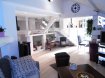 Appartement Vente 3 chambres à Metz - 210 000 € *A 2 MINUTES DE METZ CENTRE, APPARTEMENT DE TYPE F5 D' EXCEPTION A SAISIR*. *UNIQUE ET RARE*
Nous vous proposons ce bel appartement des années 1800 alliant charme et caractère aux poutres apparentes.
Idéalement situé et proche de l' A4/A31 et de toutes les infrastructures, Dans un immeuble de 3 lots d' habitation, au premier et dernier étage.
Appartement ' Coup de coeur ' de 118 m² en surface utile, 74 m² en surface carrez.
Sans nuisance, et à l' abri des regards, cet appartement bénéficie de diverses avantages :
Environnement privilégié, dans un cadre bucolique avec une vue surprenante, situé dans une résidence privative équipée d' un portail électrique et de vidéo surveillance,
Sa luminosité, son agencement, son authenticité, sa place de parking privative.
Vous y découvrirez sa pièce à vivre de 32 m² comprenant une cuisine fonctionnelle et équipée avec goût, le tout donnant accès sur un grand balcon.
Ses trois chambre dont sa chambre parentale avec baignoire, sa salle de bain, sa buanderie ainsi que son wc indépendant.
Chauffage au gaz individuel.
A la recherche d' un bien différent des autres, merci de contacter Sandrine Di Francesco au 06 33 83 40 82, (siret 78900935400018) , pour une visite ou des renseignements complémentaires.
Copropriété de 25 lots (Pas de procédure en cours).
Charges annuelles : 1000.00 euros.