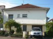 Maison individuelle Vente 5 chambres à Yutz - 368 500 € YUTZ, EN IMPASSE, JOLIE MAISON INDIVIDUELLE F8 A RENOVER, COMPRENANT EN REZ-DE-CHAUSSEE, 1 VASTE HALL D'ENTREE SOL TRAVERTIN, BEL ESCALIER MENANT AU 1er étage vers les surfaces de vie principales, SEJOUR CARRELE ATTENANT A LA CUISINE, 1 SALON-SEJOUR PARQUET TRADITIONNEL ACCES BALCON, 1 BUREAU AVEC PLACARD, 3 CHAMBRES PARQUET (13 m², 13 m² et 11 m²), 1 SALLE DE BAIN, 1 WC, 1 DEGAGEMENT AVEC PLACARD,
EN RDC, 1 BUREAU, 1 SALLE DE JEUX, 1 WC, 1 BUANDERIE, 1 CHAUFFERIE, 1 GARAGE 2 VLTS. LE TOUT SUR 6.03 ARES.
Ref agence : 6761