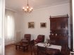 Appartement Vente 1 chambre à Longwy - 128 000 € Dans un bel immeuble des année 30, offrant de belles prestations : plafonds moulurés, boiseries d'origine, cheminée marbre et parquet chêne en parfait état, petite copropriété e 6 appartements : syndic bénévole.
(toiture, façade, fenêtres et volets roulants motorisés en bon état)
situé à proximité du centre et gare, golf et parcourt pédestre…
- RDC : TRES BEL APPARTEMENT de 79,5 m² comprenant :
HALL d'entrée, bureau, SEJOUR, 1 CHAMBRE, SALLE de BAINS avec w-c, douche à l'italienne et meuble vasque. CUISINE équipée chêne avec accès direct à une cave- cellier carrelée en sous-sol.
Chauffage au gaz : chaudière =10 ans
+ 1 GARAGE dans cour privative à la copropriété (6 copro)