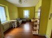 Appartement Vente 1 chambre à Altkirch - 45 360 € ALTKIRCH, à 2 min du Centre Ville,
Nous vous proposons ce Grand F1 LUMINEUX, d'une superficie de 30m² avec Parquet véritable et comprenant :
1 Pièce Principale
1 Cuisine équipée avec plaques électriques, hotte, four, micro-ondes,
1 Salle d'eau avec douche et WC.
Chauffage et eau compris dans les charges.
Attention ce bien est vendu non meublé (les murs ont été repeint en BLANC
A quelques minutes d'Hirsingue, Carspach, Dannemarie, Illfurth
A 20 min de Mulhouse et 30 min de Bâle.
Logement Classé F, à consommation énergétique excessive