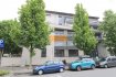 Studio Vente à Esch-sur-Alzette - 338 000 € Beau studio de 38m2 situé au 2ième d' une résidence construite en 2002 très bien placée près de l'hôpital de Esch.Le studio se compose de :Hall d'entrée, grande pièce ouverte avec cuisine équipée, salle de douche + WC, balcon, cave et un emplacement intérieur.Objet idéal pour investisseur.
