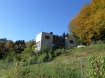 Villa Location 4 chambres à Luxembourg-Dommeldange - 6 000 € Magnifique Villa de 300m² dont 200m² habitables, entièrement rénovée avec des matériaux d'excellente qualité, érigée sur un terrain de 21 ares et composée comme suit:
Au rez-de-chaussée: Spacieux hall d’accueil, vestiaire, wc séparé, cuisine équipée indépendante et vaste living de +-65 m² avec accès à la terrasse.
A l'étage: Hall de nuit, 4 chambres à coucher de 13m² à 18m², 2 salles de bains et wc séparé. Grande terrasse orientée Sud.
Au sous-sol: Grand sous-sol de +-90m² comprenant: chaufferie et surfaces de stockage et rangement.
Garage individuel pour une voiture et plusieurs emplacements extérieurs.
A noter: Location uniquement pour habitation privée, pas de bureaux ou profession libérale.
Charges et entretien des alentours à la charge du locataire.