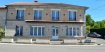 Maison Vente 8 chambres à Romagne-sous-Montfaucon - 95 000 € Maison d'habitation comprenant :
Au rez-de-chaussée : cuisine équipée, salle à manger, salon, arrière cuisine, véranda, chaufferie, w.c., salle de bain avec douche, chambre ;
A l'étage : 7 chambres dont 6 avec point d'eau, w.c. ;
Grenier, appenti, atelier, cave, cour et terrain.
Le tout sur 04a 85ca