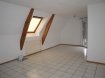 Appartement Location 1 chambre à Bartenheim - 590 € Grand F2 avec balcon à Bartenheim . Au 2ème et dernier étage d'une petite résidence calme, de grand F2 de 66 m2 comprenant : une entrée avec placards muraux, une cuisine équipée séparée, un beau salon-séjour avec balcon, une chambre, une salle de bain et un WC indépendant. Garage souterrain et cave. Chauffage et eau chaude individuels au gaz. Disponible de suite.