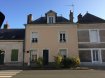 Maison Vente 3 chambres à Château-du-Loir - 108 000 € MAISON DE CENTRE VILLE. Jolie maison de ville avec au rez-de-chaussée une petite pièce, un séjour de près de 18 m², une cuisine, un WC sous l'escalier. A l'étage, vous trouverez deux chambres, une salle de bains avec WC. Les combles sont aménagées en une troisième chambre. Grenier. Petite cour et cave derrière la maison.*Honoraires inclus charge acquéreur : 8.00% TTC (prix 100000.00 euros hors honoraires).