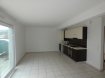Appartement Vente 1 chambre à Amnéville - 176 000 € AMNEVILLE. Appartement de type F2 dans une résidence récente en rez-de-jardin comprenant cuisine intégrée ouverte sur séjour 1 chambre salle de bain wc terrasse jardin privatif et parking privé. Cet appartement est soumis aux règles de la copropriété et les charges annuelles se montent à 596 €.Copropriété de 162 lots (Pas de procédure en cours).Charges annuelles : 596.00 euros.