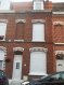 Maison Location 3 chambres à Tourcoing - 790 € c.c. TOURCOING Bélencontre Maison 3chs bureau terrasse. Située rue d'Ostende à Tourcoing, jolie maison de 90m² offrant : un hall d'entrée, un salon/séjour, une cuisine avec cellier, une salle de bain (baignoire), un wc, deux chambres au premier étage, une chambre au second étage avec bureau passant, une cour aérée. Chauffage électrique - Disponible début octobre 2019 - Loyer mensuel : 780€ Provision mensuelle sur charges : 10€ (TOM) Dépôt de garantie : 780€ Honoraires de location : 850€ Secteur idéal à proximité des axes routiers principaux. Métro Colbert à proximité.