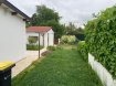 Maison - 65m ². EN EXCLUSIVITÉ CHEZ PANETTA IMMOBILIER !

Situé au Tivoli, rue du Ventoux, une maison mitoyenne d'un seul côté sur 2.3 ares de terrain composée comme suit:

-Terrasse sur l'avant

-Garage sur l'arrière avec parking privatif sur l'avant 

-Rez-de-chaussée: entrée sur cuisine, dégagement, w-c séparés, salle d'eau (douche), salon/séjour, 2 chambres

-Combles aménageables (accès par pignon), possibilité de faire un accès de l'intérieur

-1 cave

-Chaudière gaz récente, double vitrage PVC, électricité correcte, toiture en bon état, façade isolante

Pour infos et visite, Rocco PANETTA au 06 88 56 77 94

Les informations sur les risques auxquels ce bien est exposé sont disponibles sur le site Géorisques : www.georisques.gouv.fr