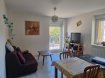 Appartement Location 1 chambre à Audun-le-Roman - 530 € c.c. Appartement F2, situé au 1er et dernier étage d'un petit immeuble calme, comprenant: une entrée, un séjour avec une cuisine ouverte non équipée, une chambre, une salle de bain avec emplacement pour le lave-linge et un wc séparé.
Détail des charges: TEOM, entretien de la chaudière et électricité des communs.
Chauffage individuel au gaz